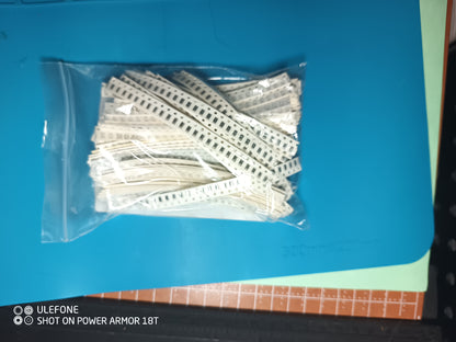 Resistor Kit SMD 1206 Assorted Values 10Ω - 910K Ω 5% 80 values X 25pcs = 2000pcs
